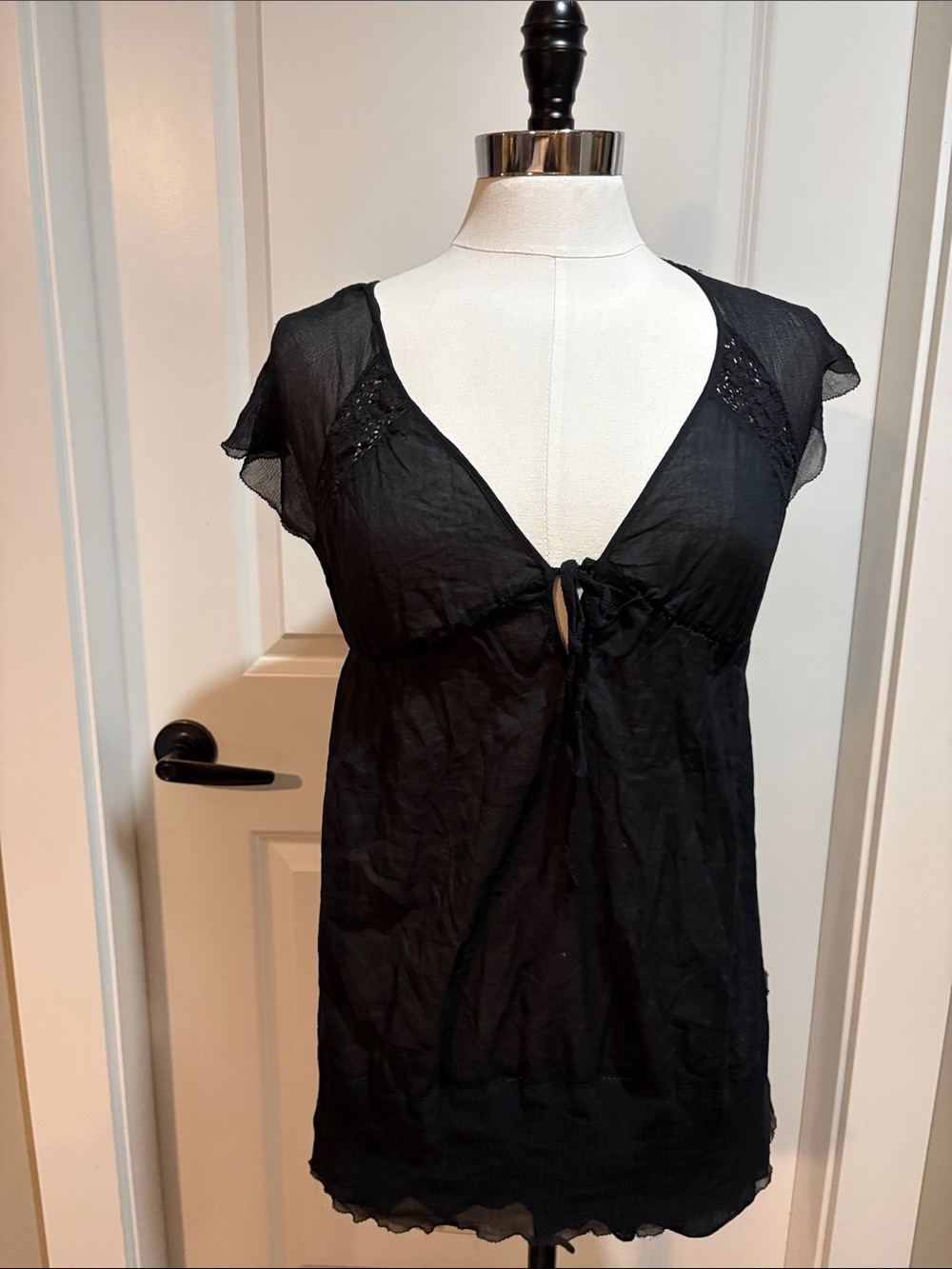 Wilfred Black Tie-Front Cap Sleeve Top